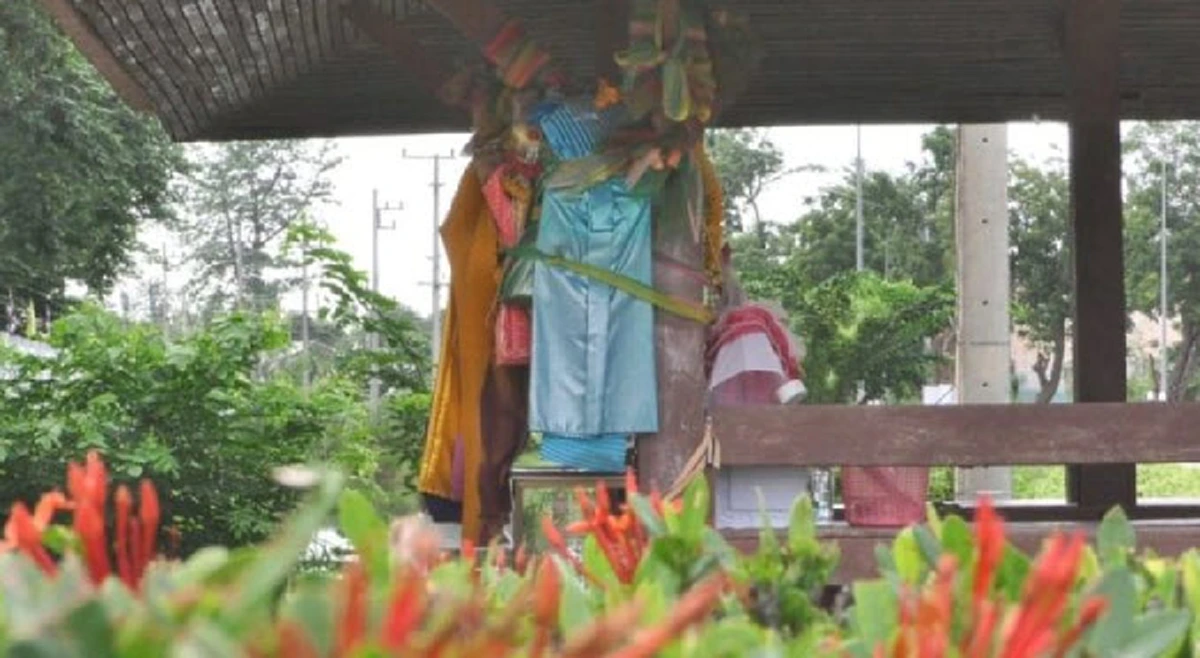 เสาตกน้ำมัน