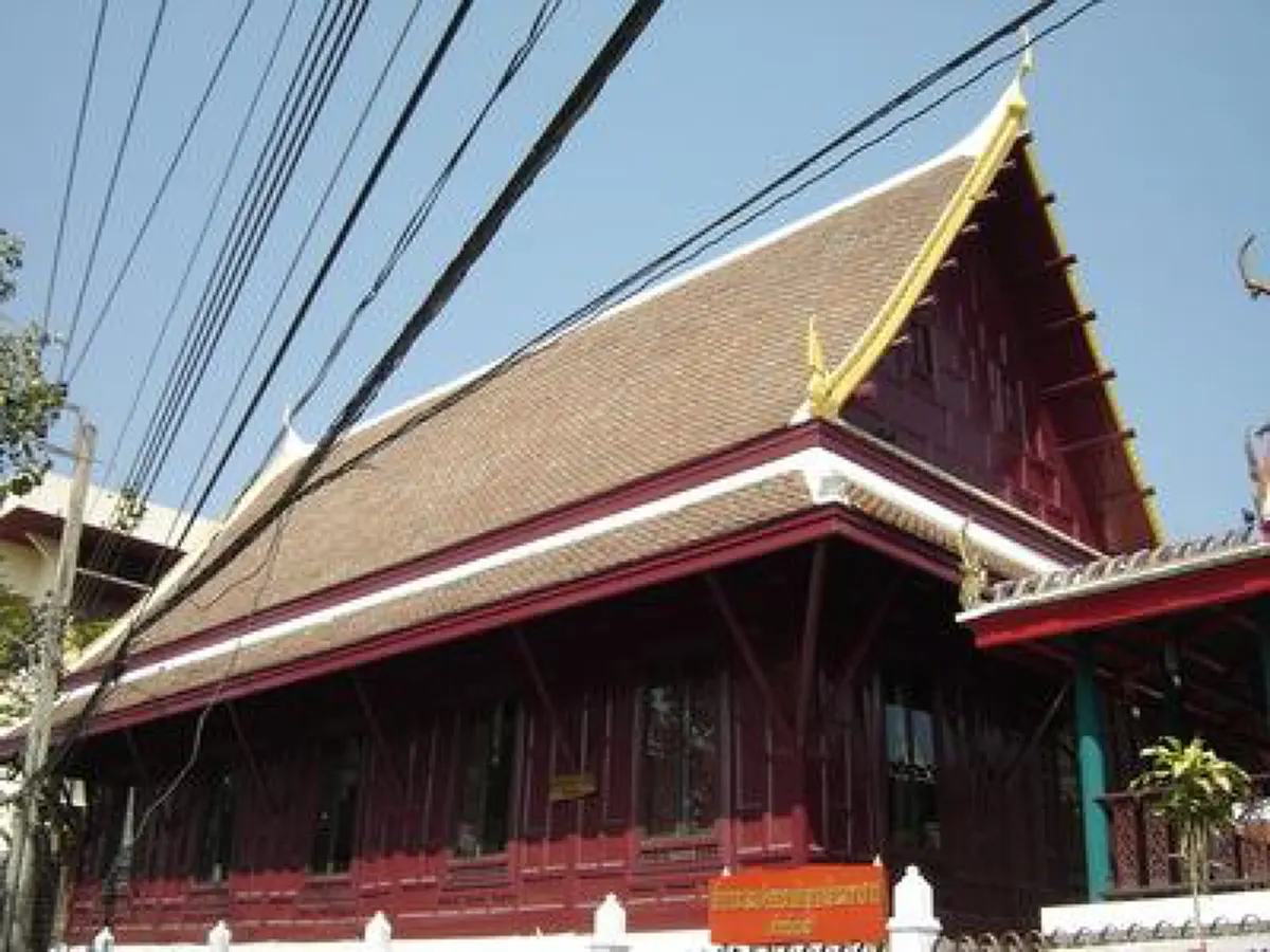 ศักดิ์สิทธิ์ข้ามกาลเวลา! เปิดตำหนักแดงเรือนกรรมฐานสมเด็จพระเจ้าตาก กับรูปเคารพศักดิ์สิทธิ์ "ขรัวตาแสง" ยอดอภิญญา พระอาจารย์ใน "สมเด็จโต"!!