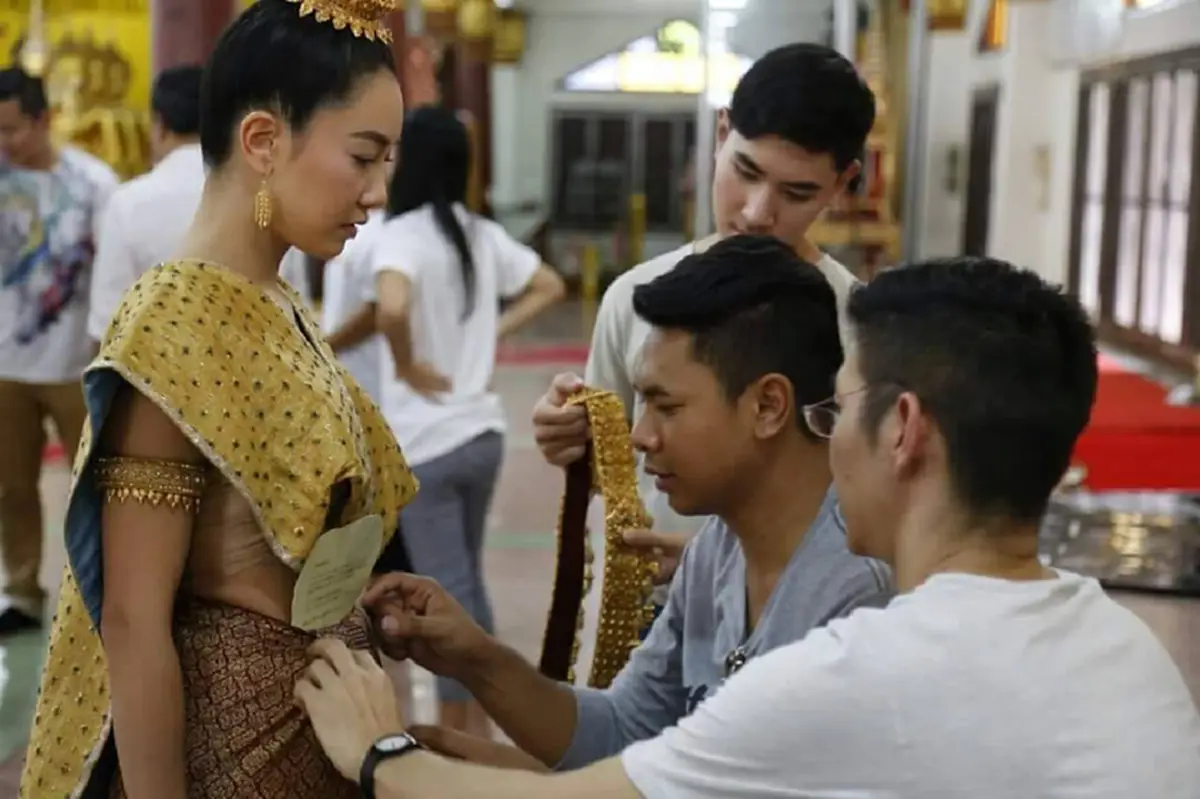 เปิดกรุ"คณะละครอาภรณ์งาม"เบื้องหลังที่มาเครื่องแต่งกาย(พิษสวาท)ทุกชิ้นงดงาม-วิจิตร-อิงประวัติศาสตร์