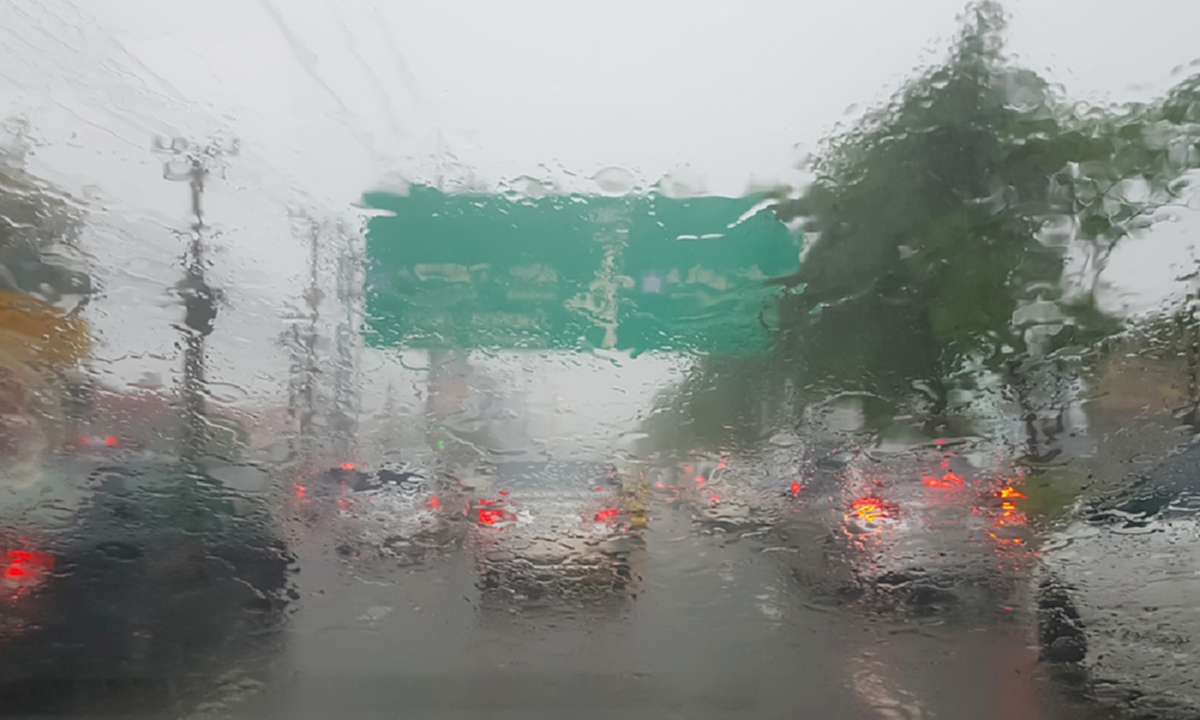อุตุฯเตือนอีกใต้หลายพื้นที่ฝนหนัก ปชช.เตรียมรับมือน้ำท่วมฉับพลัน กทม.-ภาคอื่นมีฝน