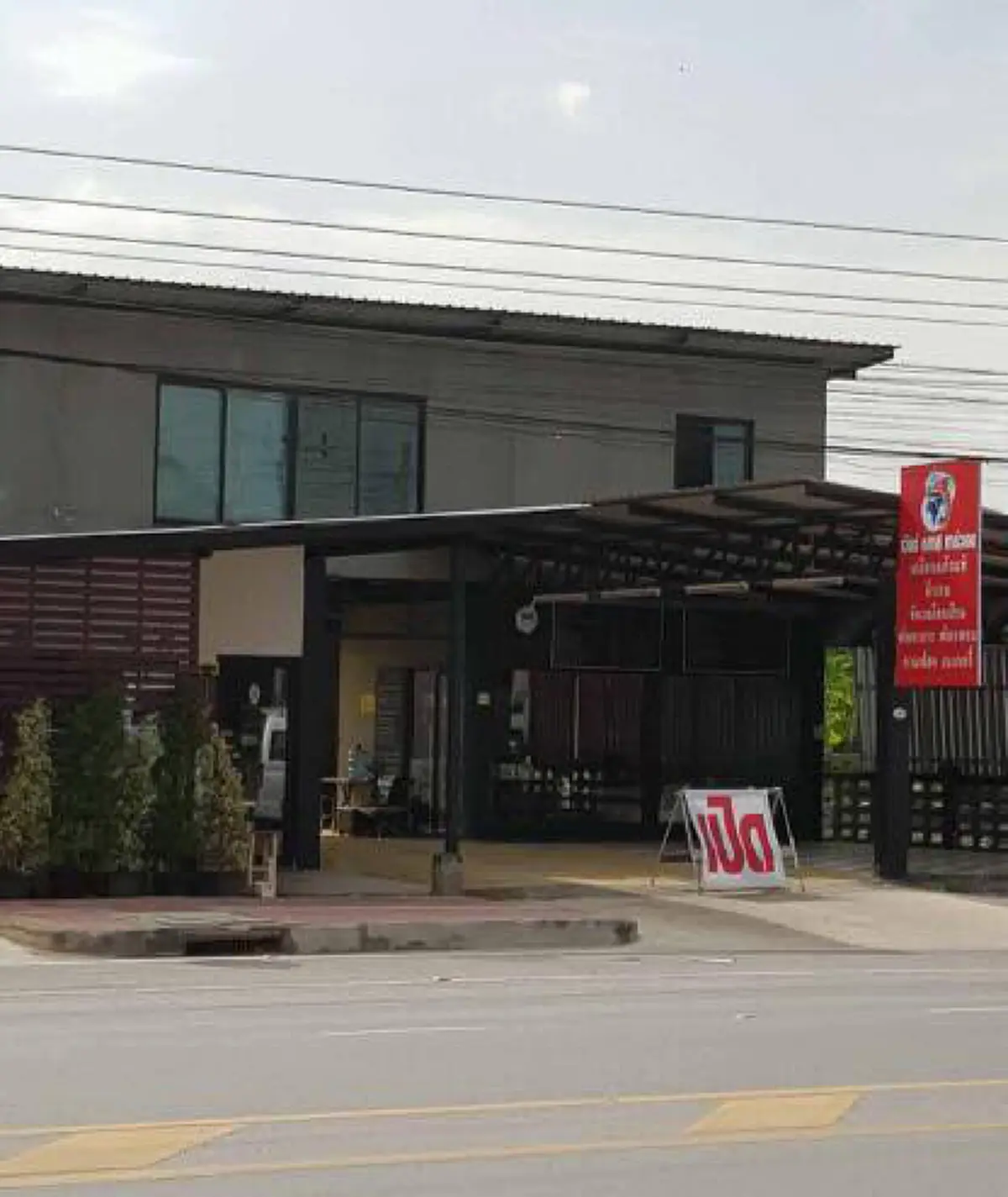 ทำอย่างนี้ก็ได้หรอ!?!?สาวเอารถไปล้าง..เห็นรถหายไปหลายวัน ไปตามพนักงานบอก ขายให้คนอื่นแล้ว