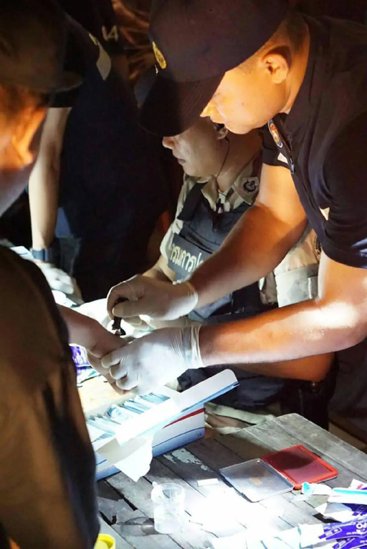 นักดื่มเสียวสันหลังวาบ !!! รู้หรือไม่ "เมาหลับคาโต๊ะ" ผิดกฎหมาย "ปรับสูงสุด 5พันบาท" ขาเที่ยวรู้แล้วรีบแชร์!