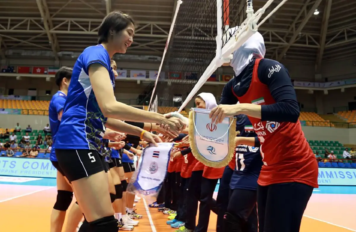สบายๆ..เหมือนซ้อมใหญ่ !! "ตบสาวไทย" ทุบ "อิหร่าน" กระจุย 3-0เซต ทะลุ8ทีม "ชิงเเชมป์เอเชีย" (โปรเเกรมเเข่งขันนัดต่อไป)