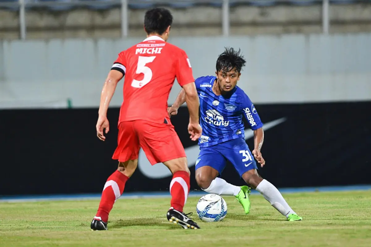 "ฉลามชล" ชลบุรี เอฟซี  แผนฤทธิ์ต้อน  “อินทรีอัคนี” ไทยฮอนด้า ลาดกระบัง เอฟซี  5 - 0 (เจอดี - คลิป)