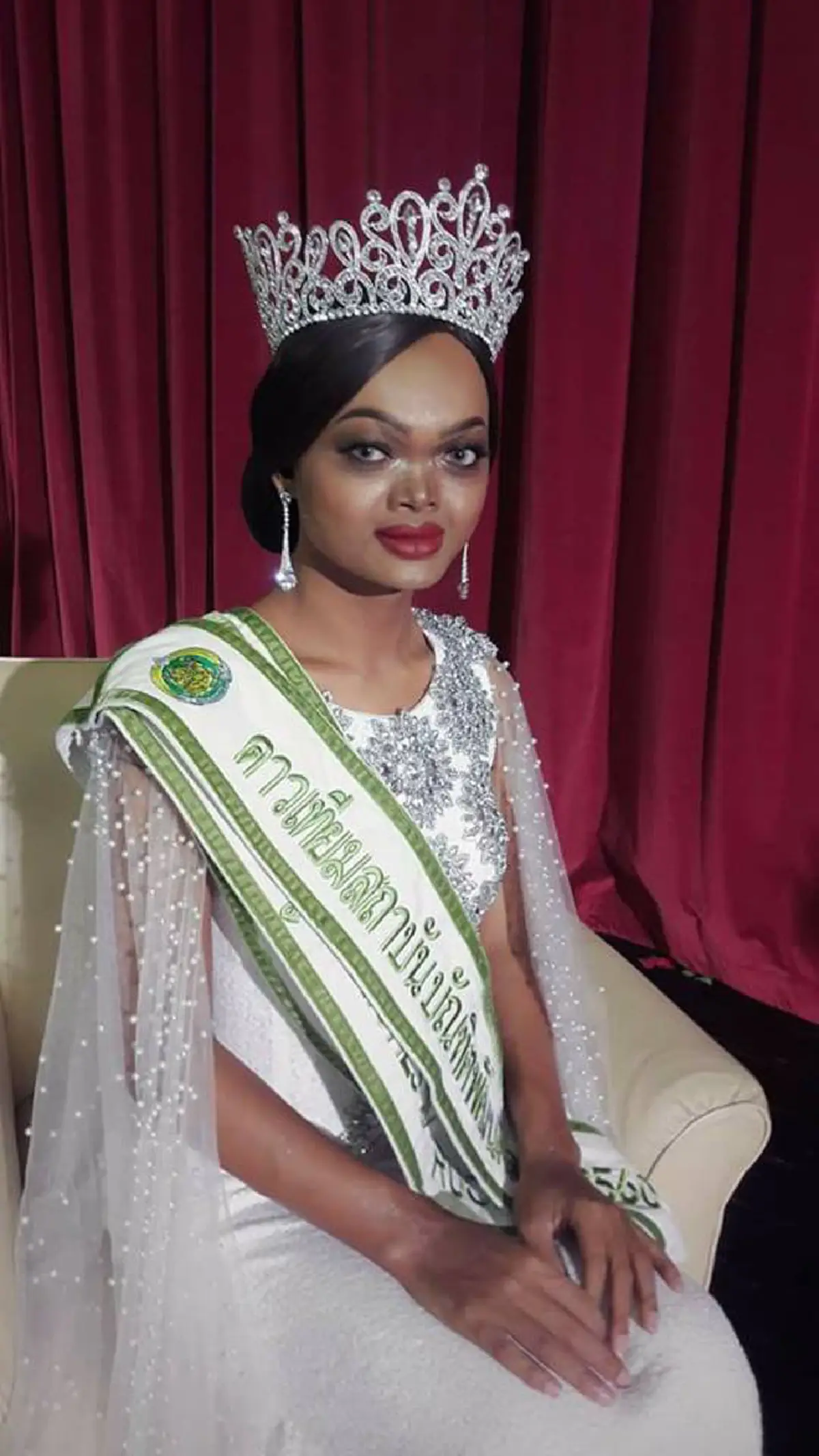 #ชีวิตจริงยิ่งกว่าละคร!! กะเทยสู้ชีวิต "เมญ่า ซันซัน" เมินคำดูถูกจากสังคม ทุกวันนี้มีมงการันตี สานต่อความฝัน ที่จะเป็นนางแบบ !! (ชมคลิป)