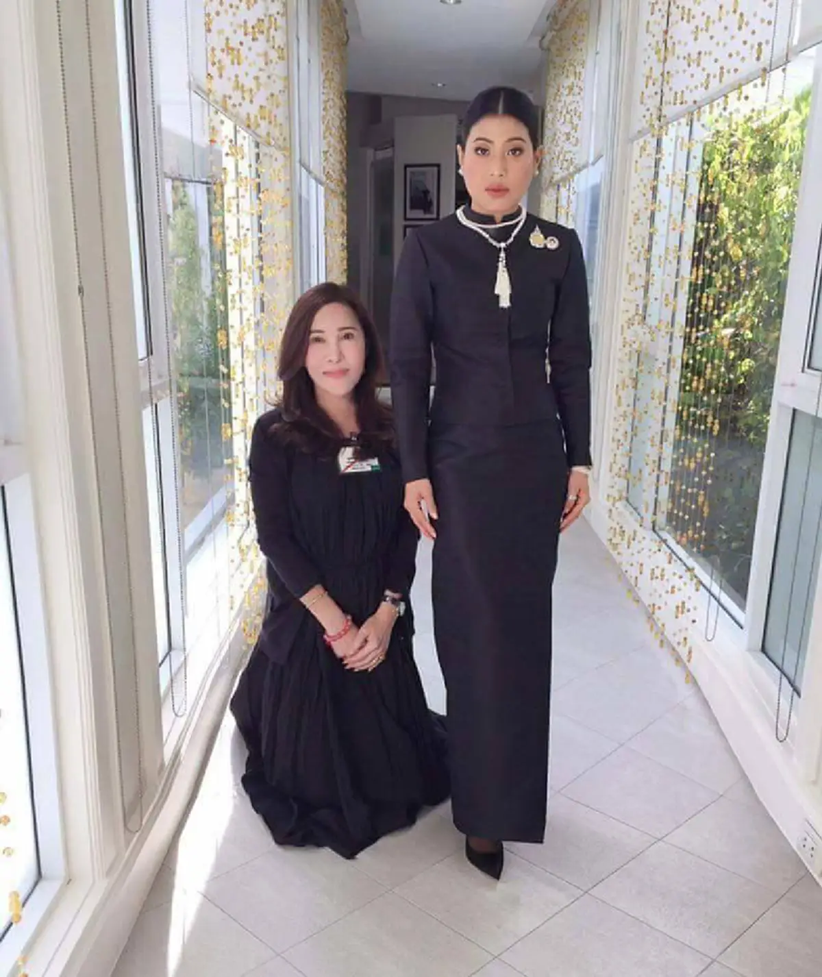 คนไทยทั้งประเทศแห่ชื่นชม"ภูวษา พรธรรมฉัตร"ช่างแต่งพระพักตร์คู่พระทัย"พระองค์หญิงสิริวัณณวรี" หลังทีนิวส์ตีแผ่เรื่องราวสุดแสนประทับใจ