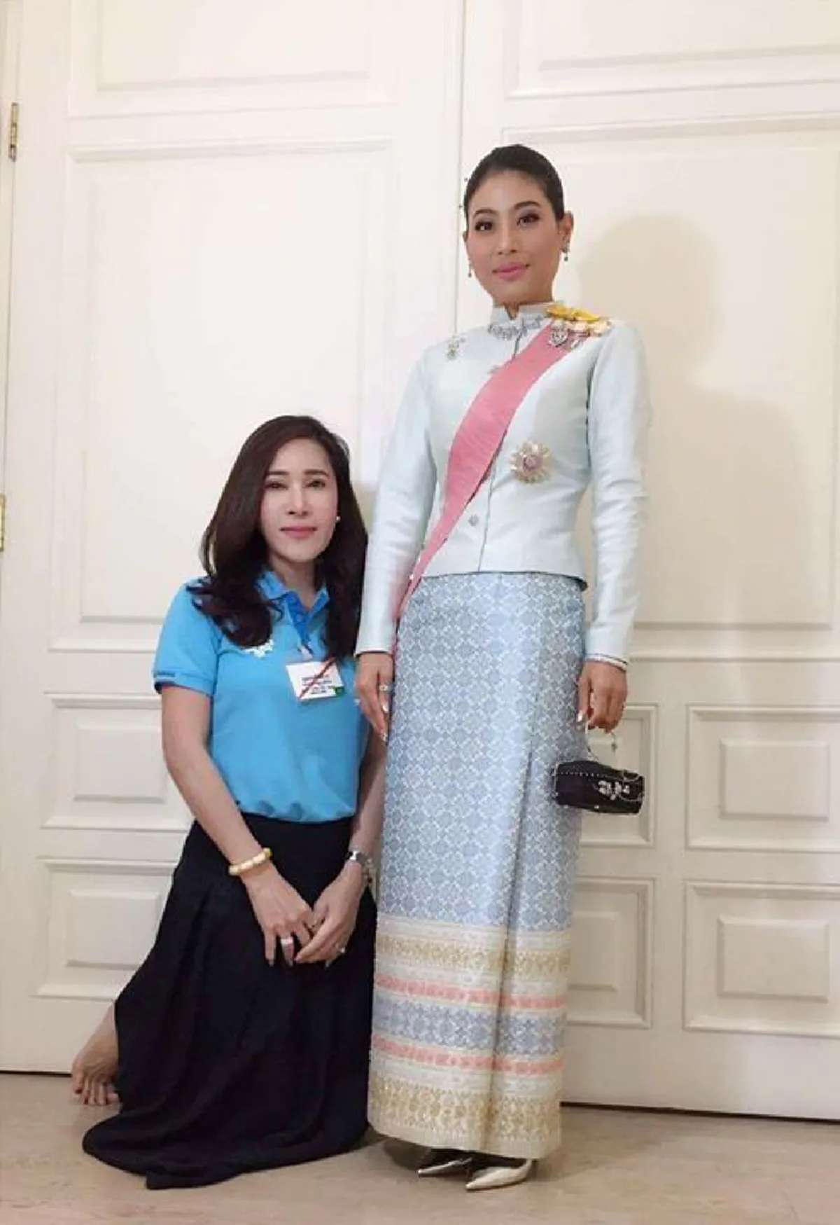 คนไทยทั้งประเทศแห่ชื่นชม"ภูวษา พรธรรมฉัตร"ช่างแต่งพระพักตร์คู่พระทัย"พระองค์หญิงสิริวัณณวรี" หลังทีนิวส์ตีแผ่เรื่องราวสุดแสนประทับใจ