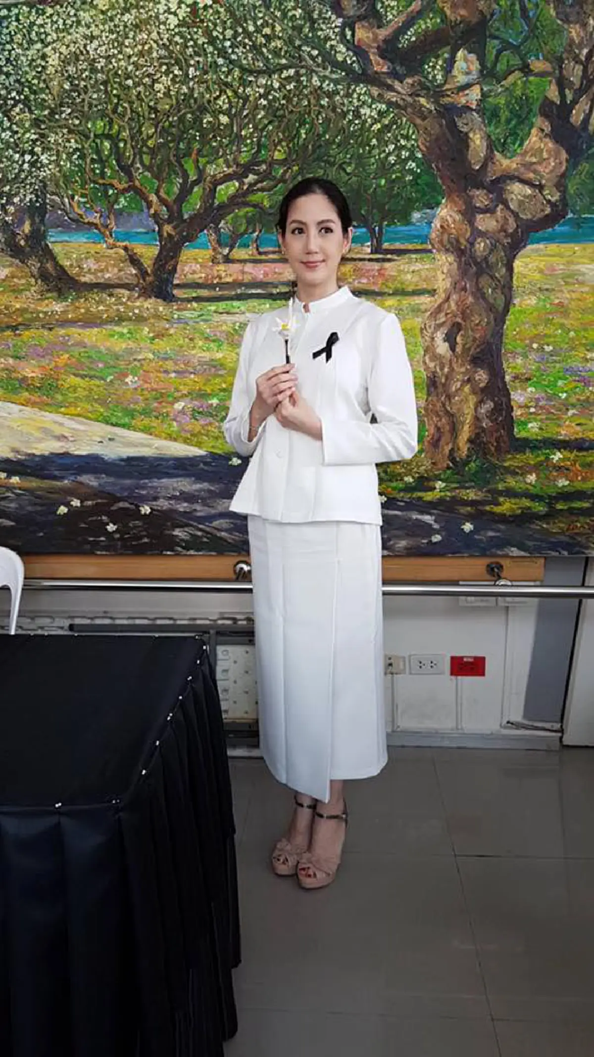 ***หายไปจนเกือบลืม !! จำได้ไหม "เจมี่ บูเฮอร์" ดาราสาวที่กางเกงในโผล่ออกงาน ล่าสุดเธอยังสวยไม่เปลี่ยน !?