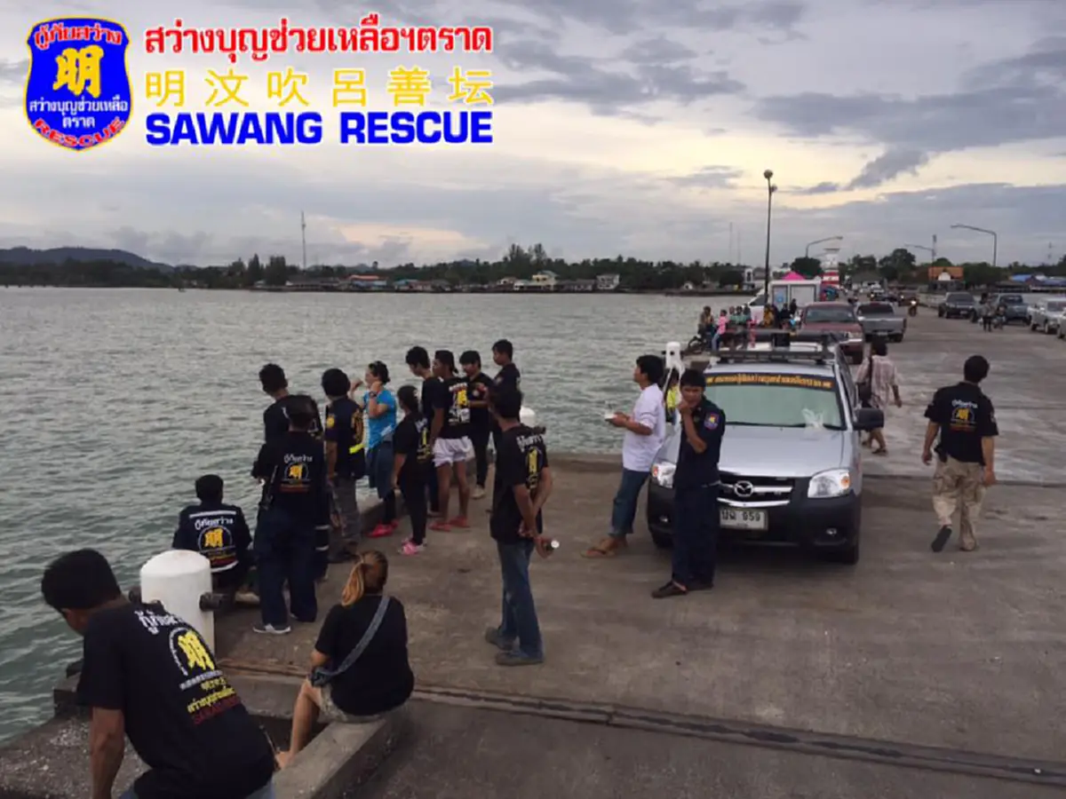 ระทึกกลางทะเล!! สปีดโบ๊ทระเบิดกลางทะเล ผู้โดยสารโดดทะเลหนีตายอลหม่าน ทั้งบาดเจ็บและสูญหาย