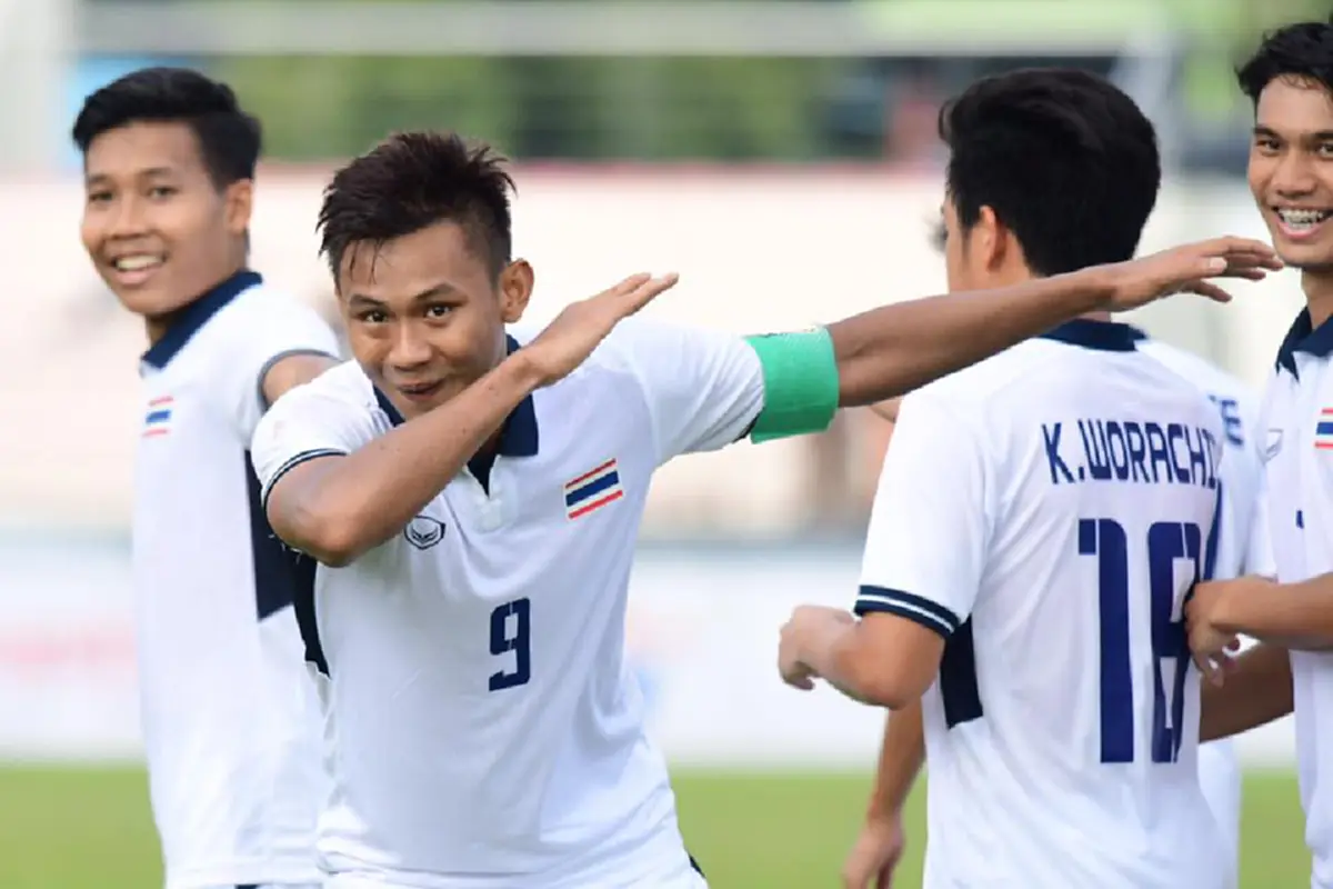 เล่นเเบบนี้..ราศีเเชมป์ !! "ช้างศึก"คืนฟอร์ม..ไล่ยำเเหลก 3-0 ส่ง "เหงียน" ตกรอบ!! ...ทะยานรอบรองฯ ปะทะ "เมียนมาร์" (คลิปไฮไลต์)