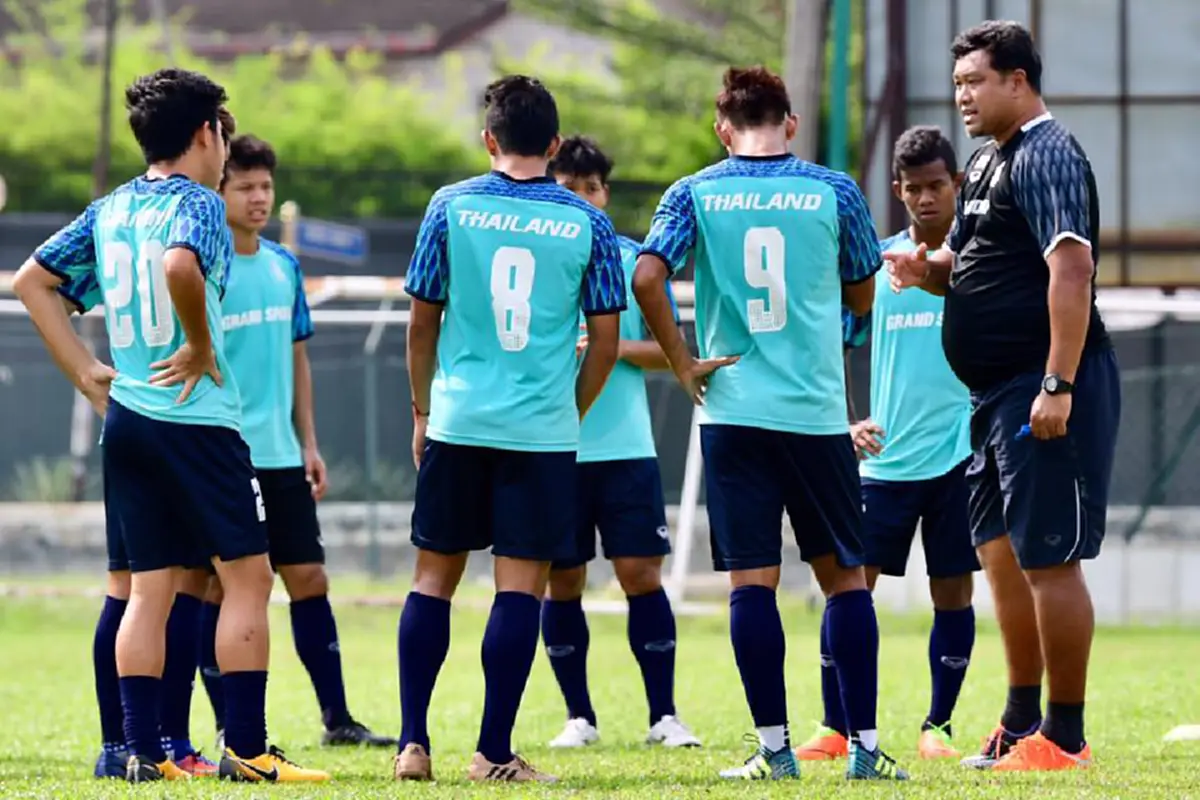 ไม่ได้โม้!! ไปฟัง "สมรักษ์" ฝากข้อคิด,คำชี้เเนะถึง"เเข้งช้างศึก" สู่การคว้าเหรียญทอง"ซีเกมส์"กลับมาฝากคนไทย(มีคลิป)