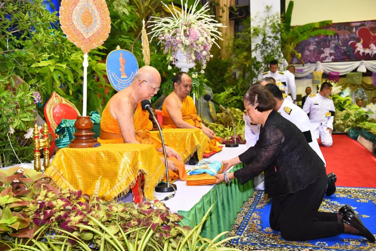 สมเด็จพระเทพฯ เสด็จพระราชดำเนินสดับพระธรรมเทศนามหาชาติ และทรงเป็นประธานกัณฑ์เทศน์มหาชาติเวสสันดรชาดก กัณฑ์ทานกัณฑ์ ๒๐๙ พระคาถา