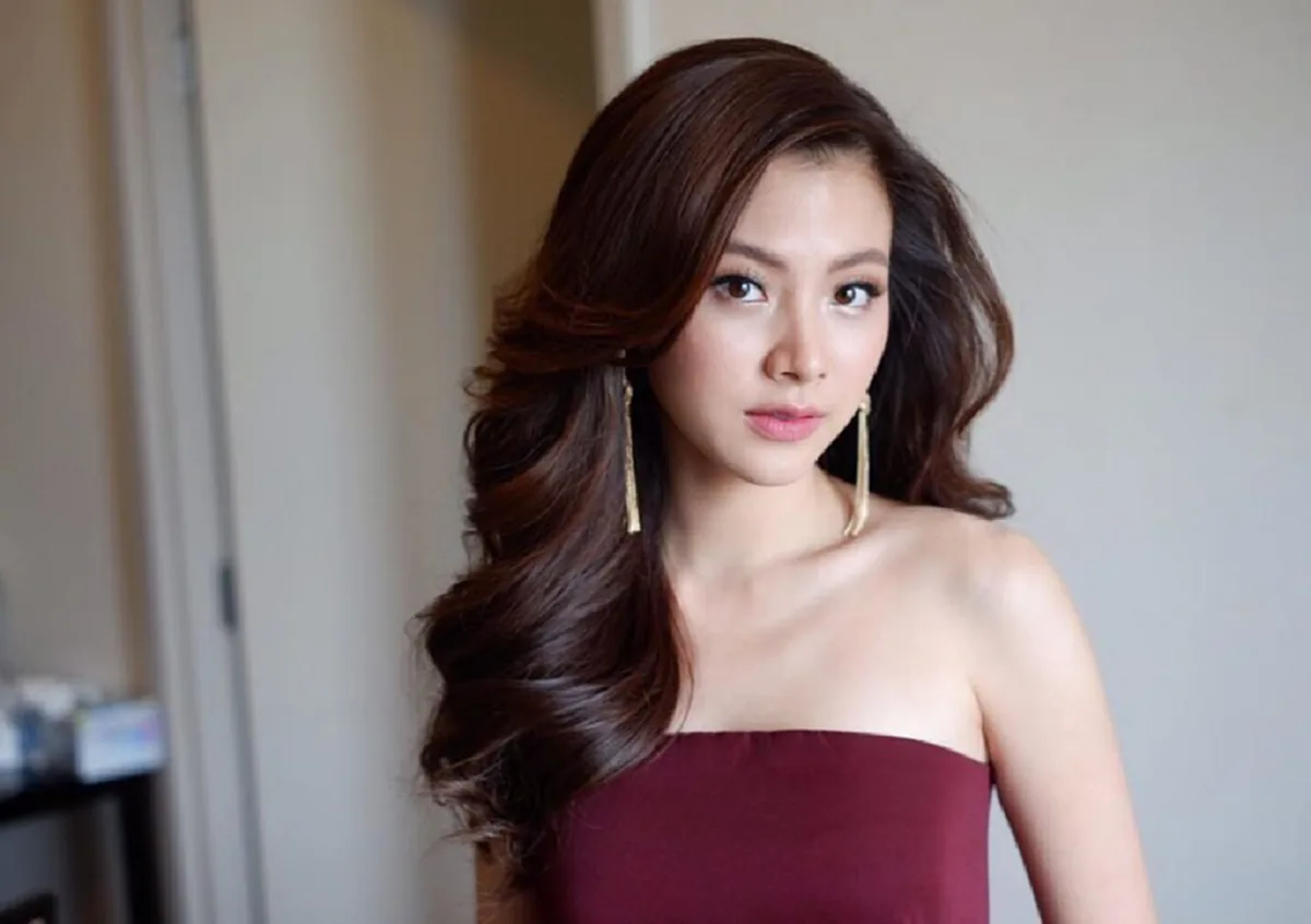 ลำไยหลบไป!! ใบเฟิร์น-พิมพ์ชนก โชว์สเต็ปสายย่อ เต้นยับเพลง ผู้สาวขาเลาะ ทำเอาคนในงานอึ้งไปเลย (คลิป)