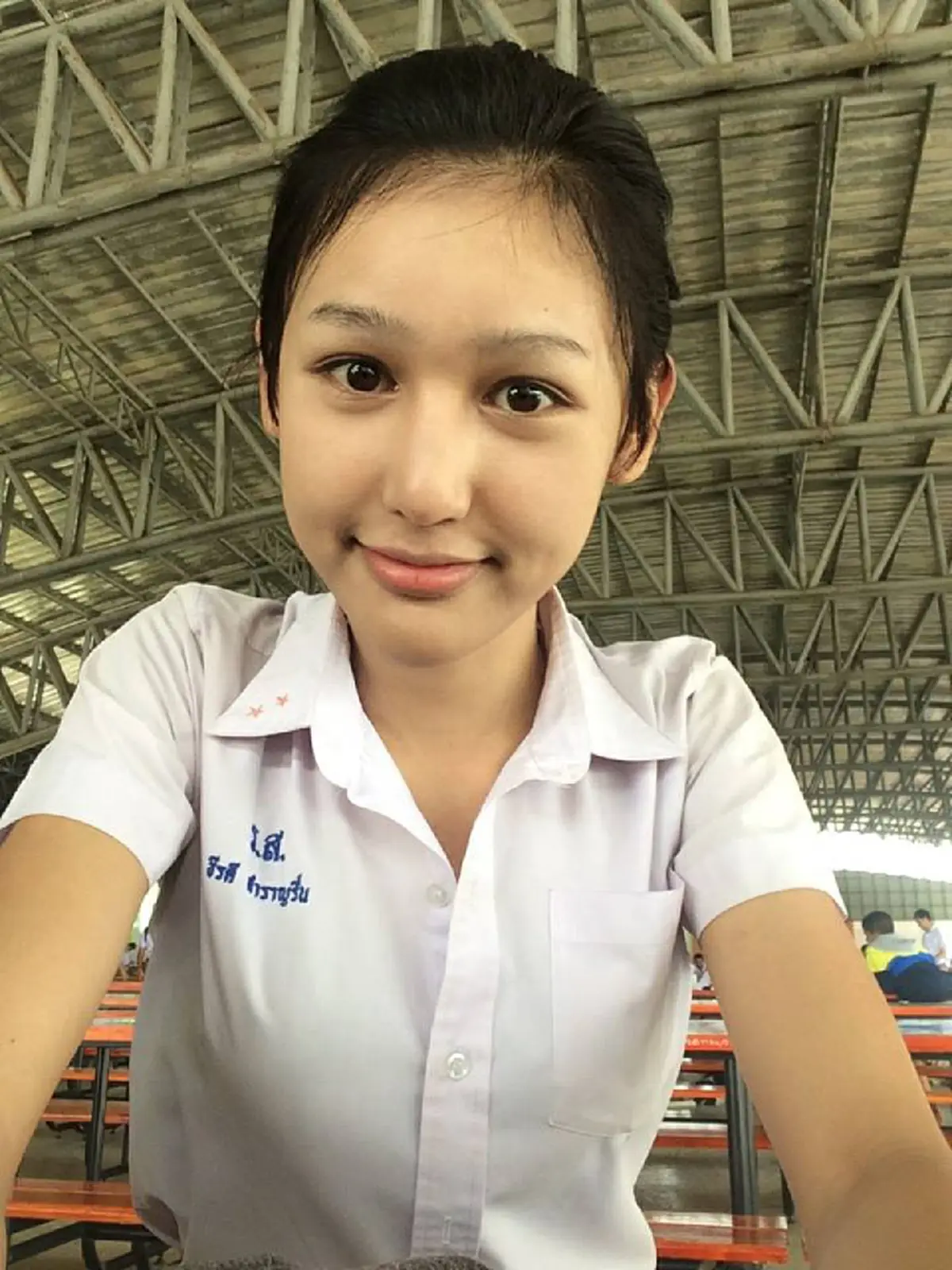 สาบานว่านี่คือนักเรียนชาย !!! เปิดวาร์ป "น้องพูม"  นักเรียนชายที่มีใบหน้าสวยที่สุดในยุคนี้ พีคสุดเธอเรียนโรงเรียนชายล้วน ! 