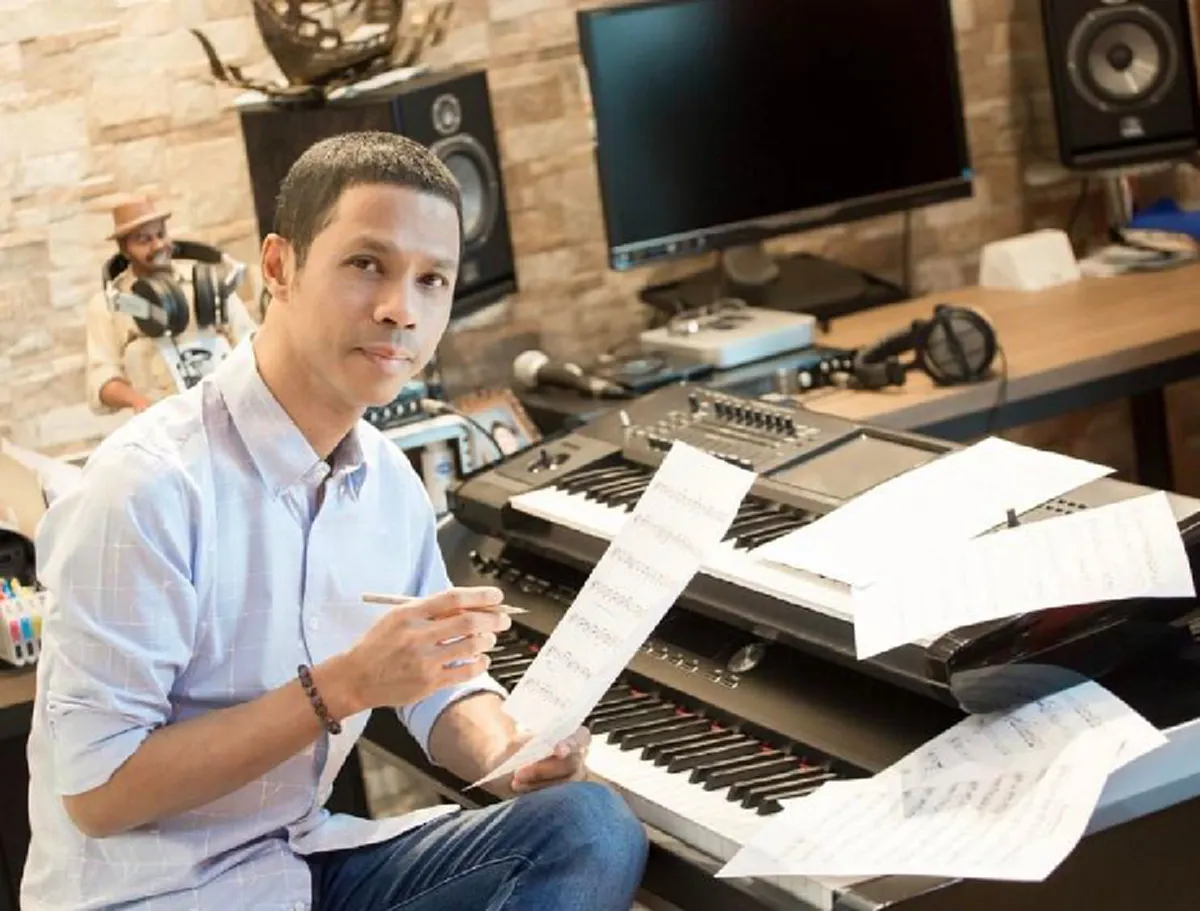 สะพรึงกันทั้งวงการ "หนึ่งจักรวาล" เปิดใจทั้งน้ำตา ผู้หญิงคนนี้รักมากยากจะลืม !!