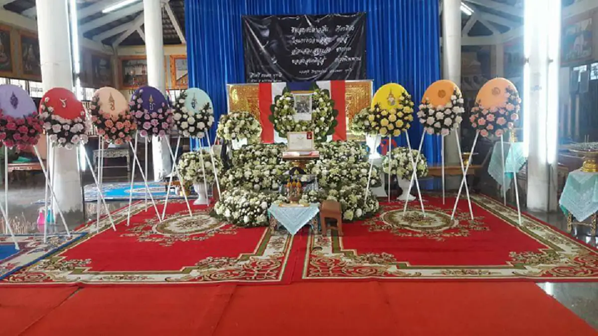 สุดกลั้นน้ำตา!!! เปิดคำสัญญา "น้องตังโอ๋" ถึง "พ่อต้น" ทหารผู้กล้า ในวันสุดท้าย พระราชทานเพลิงศพ ร.ท.ธเนตร พุทโท!!!