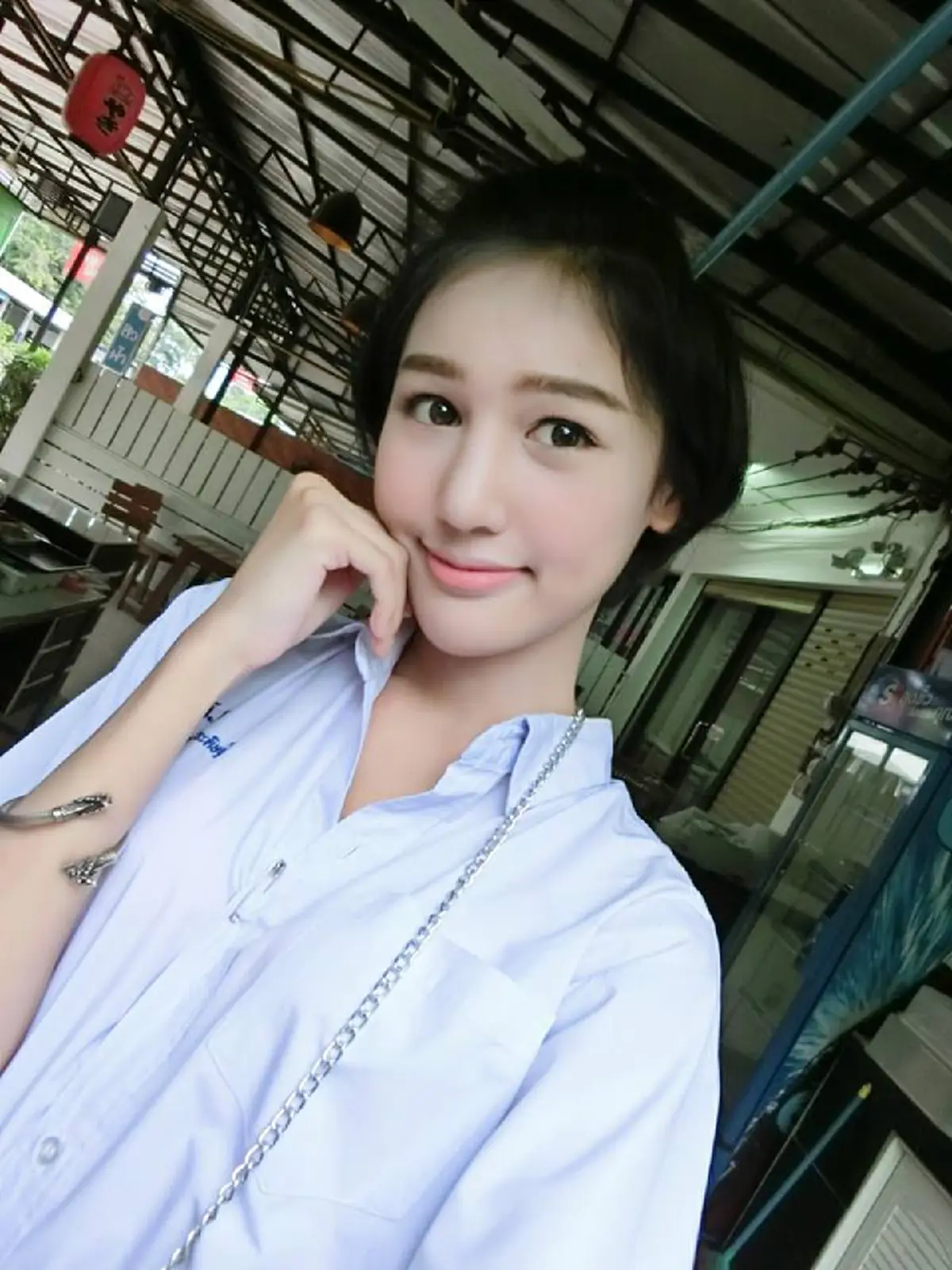 สาบานว่านี่คือนักเรียนชาย !!! เปิดวาร์ป "น้องพูม"  นักเรียนชายที่มีใบหน้าสวยที่สุดในยุคนี้ พีคสุดเธอเรียนโรงเรียนชายล้วน ! 