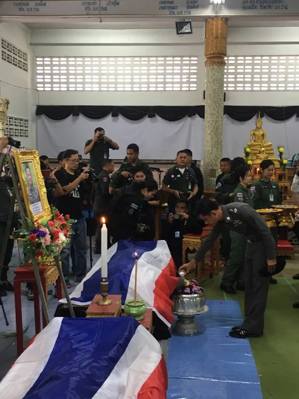 ประวัติสุดซึ้ง สั่นสะเทือนหัวใจ !!! "ดาบยักษ์" วีรบุรุษผู้เสียสละ ขานอาสาย้ายจากบ้านเกิดลง3 จว.ชายแดนใต้....ปกป้องแผ่นดินด้วยชีวิต!