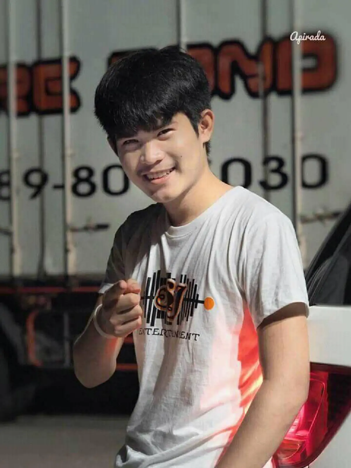 ชีวิตเปลี่ยนแรง ! จากเด็กหนุ่มบ้านนอก มาเป็นเงาเสียง  "เบิ้ล ปทุมราช"  ล่าสุดถูกคว้าตัวเป็นศิลปิน เห็นภาพล่าสุดทำเอาสาวๆกรี๊ดสนั่น !!