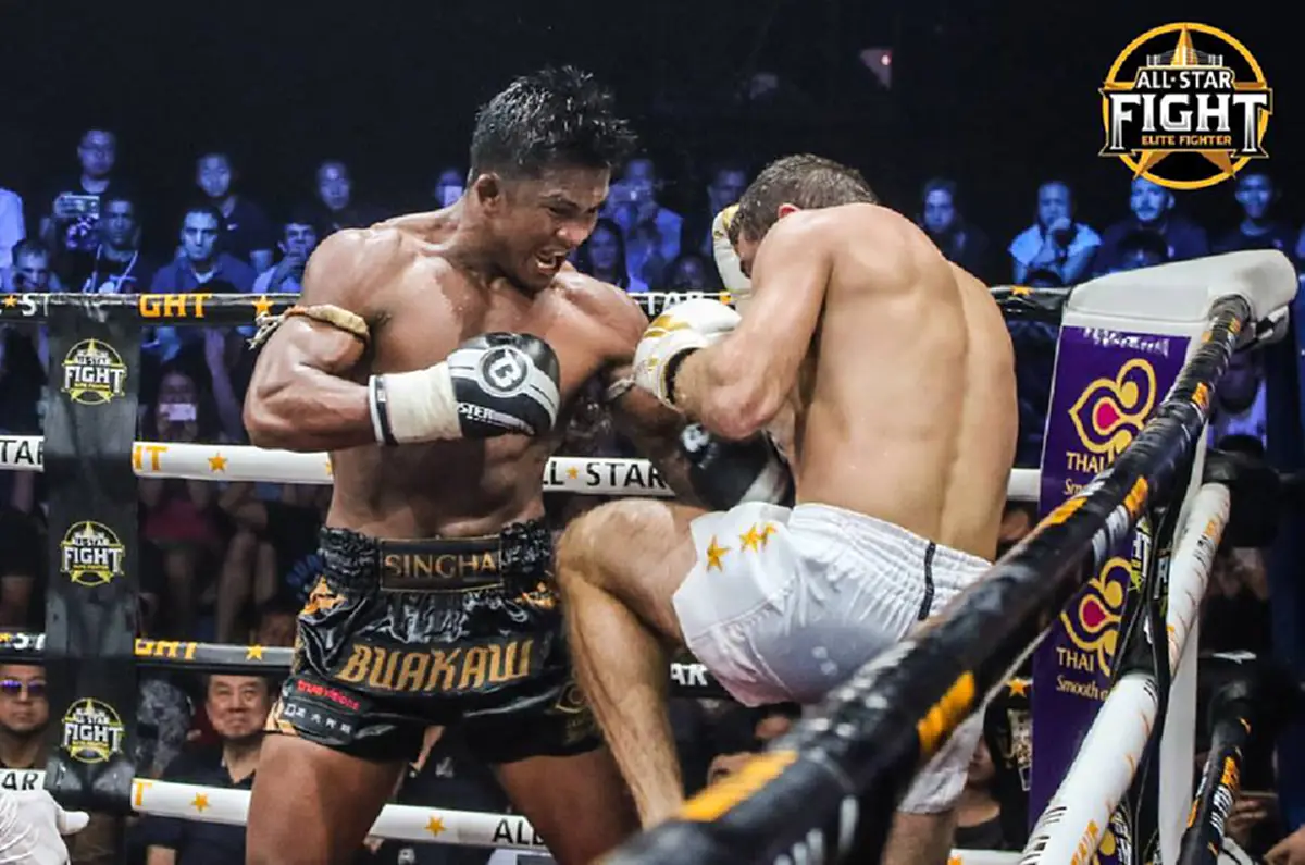 ดุเดือด..เลือดสาด!! ชมคลิป"บัวขาว" สวมบทโหดประเคนอาวุธจัดหนัก!!...ชนะคะเเนน "มวยยูเครนจอมอึด" ศึก ออล สตาร์ไฟต์!!.. (มีคลิปเต็มๆชัดๆ)