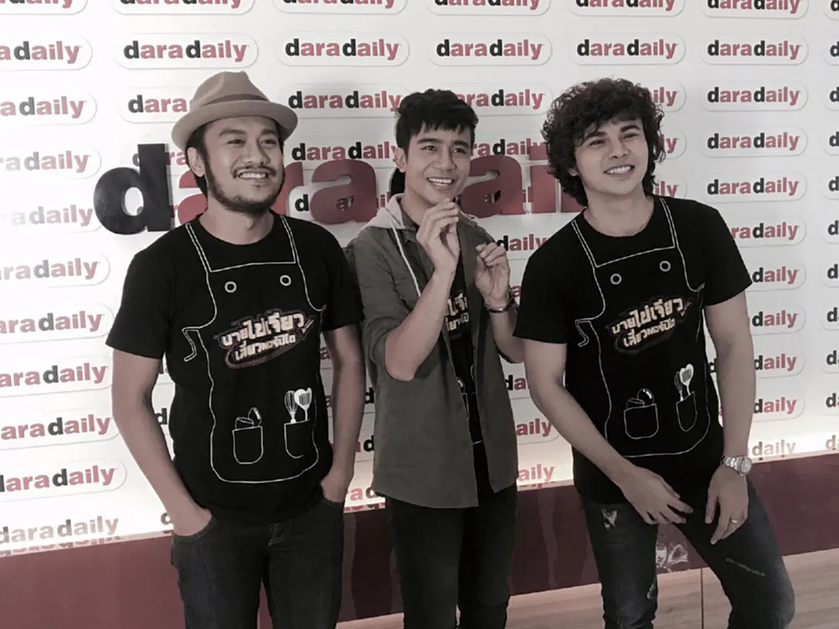 วงการเพลงมีสะเทือน!!! เมื่อ “สิงโต นำโชค” โพสต์โซเชียลถึงแฟนคลับ แต่กลับถูกนักร้องชายชื่อดังเข้ามาสารภาพรัก งานนี้มีคนหวั่นไหวแน่นอน?