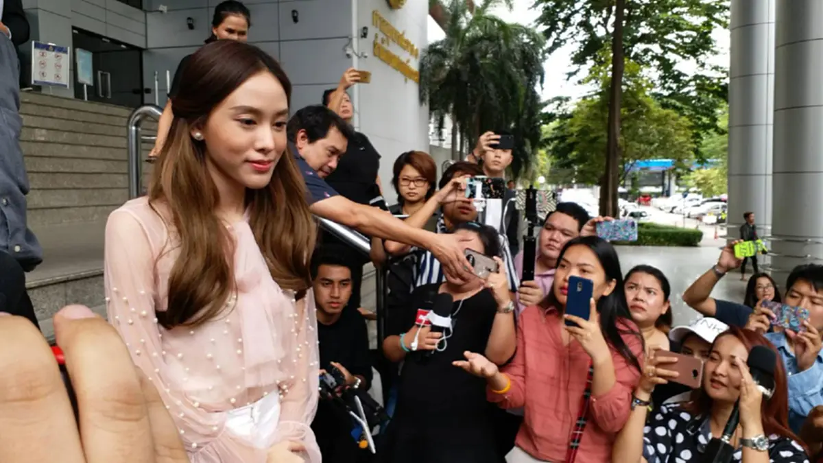 ใกล้จบแล้ว กัปตัน ชลธร  ขึ้นศาลไกล่เกลี่ยฟ้อง มิ้ง ศวภัทร อดีตแฟนสาว ปมท้องโอ้ละพ่อ (คลิป)