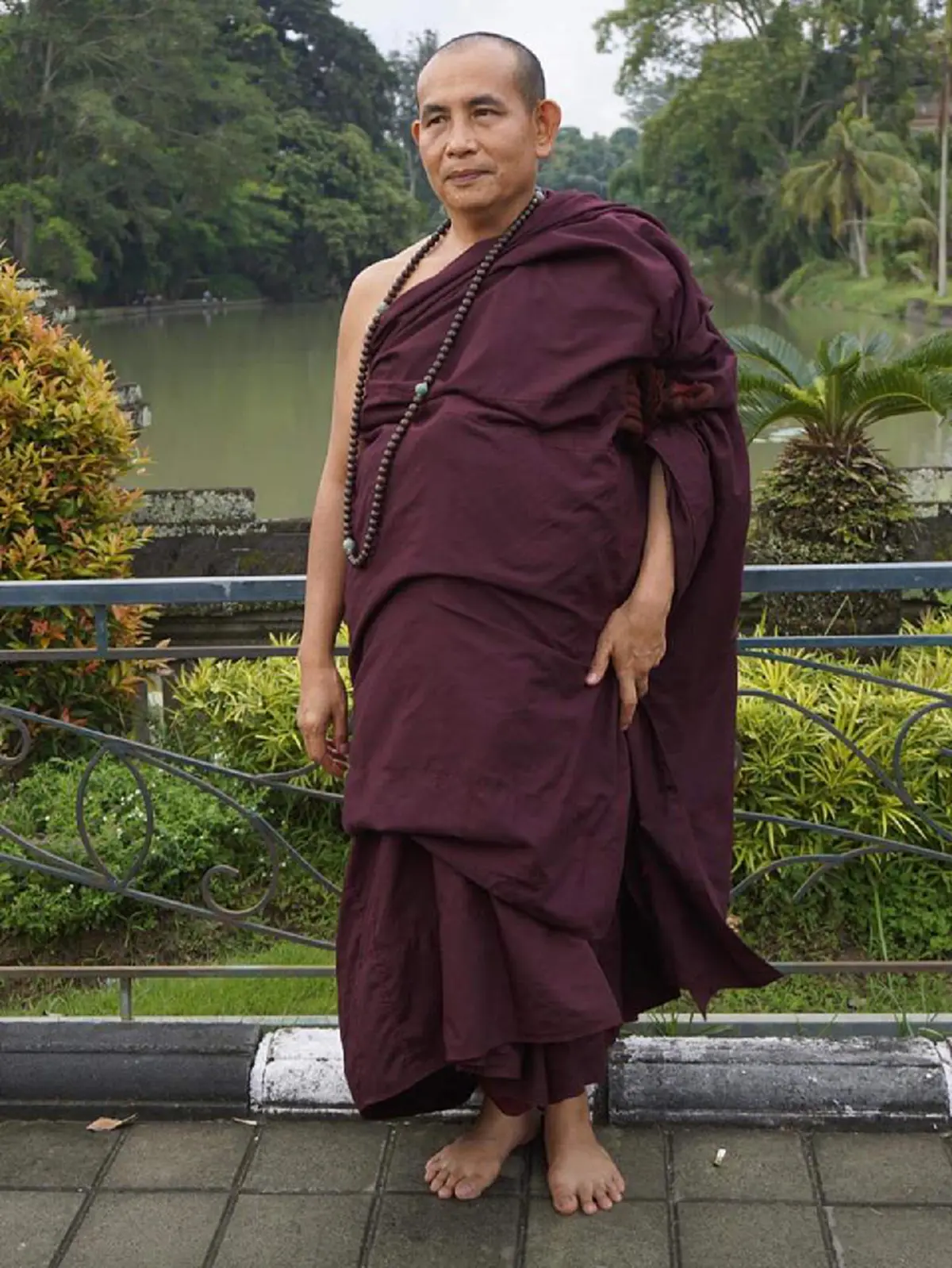 กราบสาธุ! แฟนพันธุ์แท้พระเกจิฯเล่าประสบการณ์ เมื่อครั้งบุญพาวาสนาส่งให้ได้กราบ "ครูบาบุญชุ่ม"ได้เจอกับประสบการณ์วาจาสิทธิ์ของครูบาเต็มๆ!