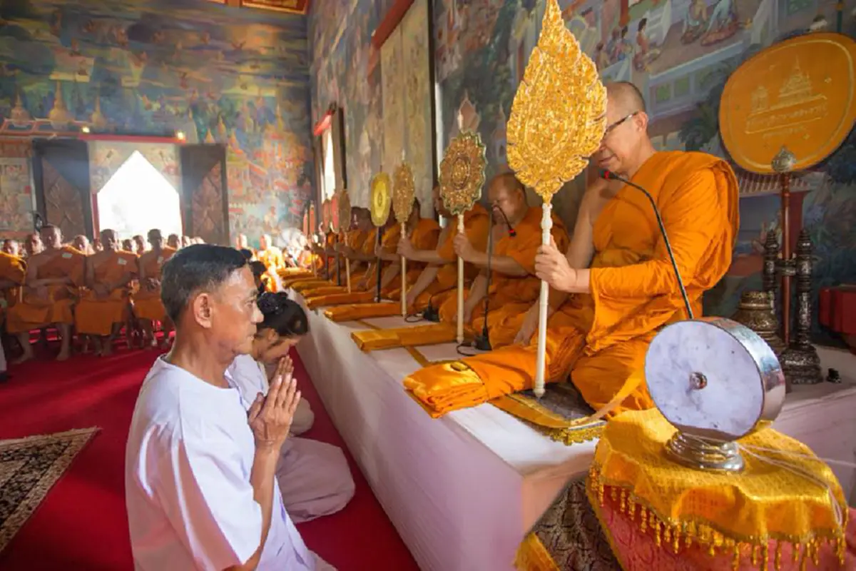 พิธีบำเพ็ญกุศลเพื่อถวายเป็นพระราชกุศล ครบ ๑ ปี วันสวรรคตของในหลวงรัชกาลที่ ๙  ที่วัดไทยกุสินาราเฉลิมราชย์ ณ แดนพุทธภูมิ ประเทศอินเดีย