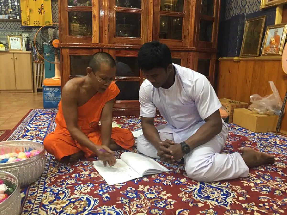 ขออนุโมทนาบุญ! บัวขาว บัญชาเมฆ อุปสมบท อุทิศถวายเป็นพระราชกุศล แด่ พระบาทสมเด็จพระปรมินทรมหาภูมิพลอดุลยเดช ในหลวงรัชกาลที่ 9
