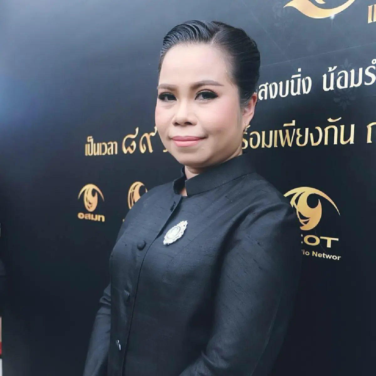 ดาราตลกสาว "ตุ๊กกี้ สุดารัตน์ ลบภาพข้อมูลมั่วเเล้ว พร้อมลั่น สัญญาว่า จะระมัดระวังและตรวจสอบให้มากยิ่งขึ้น