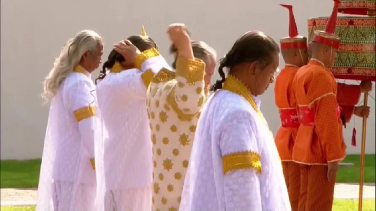 แสดงความรู้สึกเศร้าโศกอาลัย!!! เปิดความหมาย "พราหมณ์สยายผม" ภาพที่คนไทยไม่อยากให้เกิดขึ้นในประเทศ