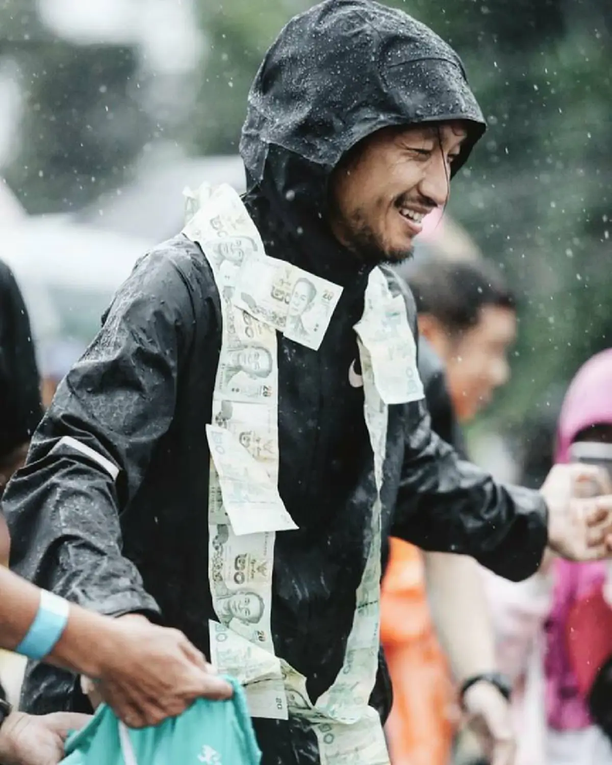 ตลอดเส้นทาง..ซึ้งแค่ไหนให้ภาพเล่าเรื่อง!! เปิดเส้นทาง วันที่ 8 พร้อมยอดบริจาคทะลุ 115 ล้านบาท “ก้าวคนละก้าว” ด้วยหัวใจที่อยากเป็นผู้ให้โดยไม