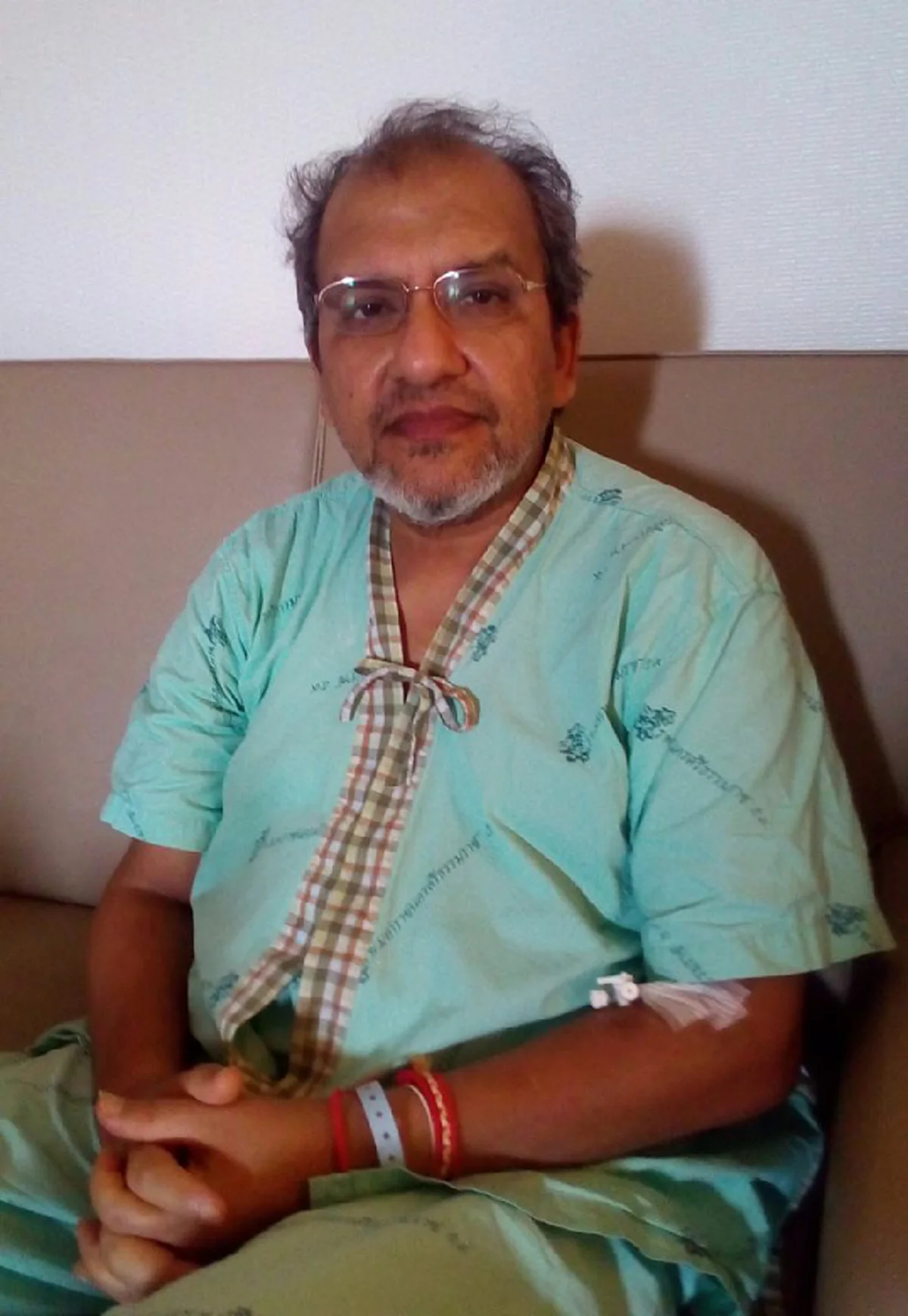 ส่งกำลังใจไปให้ถึง...แพทย์เอกซเรย์ปอดจิมมี ดูระบบหายใจให้ยาพ่น พบปวดในทรวง เผยออกมาคุยผู้ร่วมบริจาค แล้วต้องกลับไปนอนโรงพยาบาลต่อ…