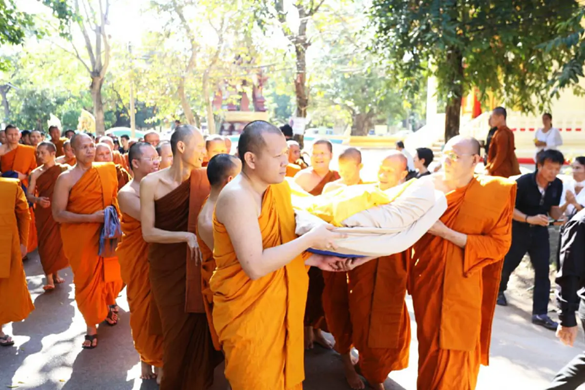 เลขนี้มาแรง!! คอหวยแห่รุมชื้อ "เลขเด็ด" หลวงปู่สิงห์อินทปัญโญ พระเกจิสายวัดป่า!! (ชมภาพ)