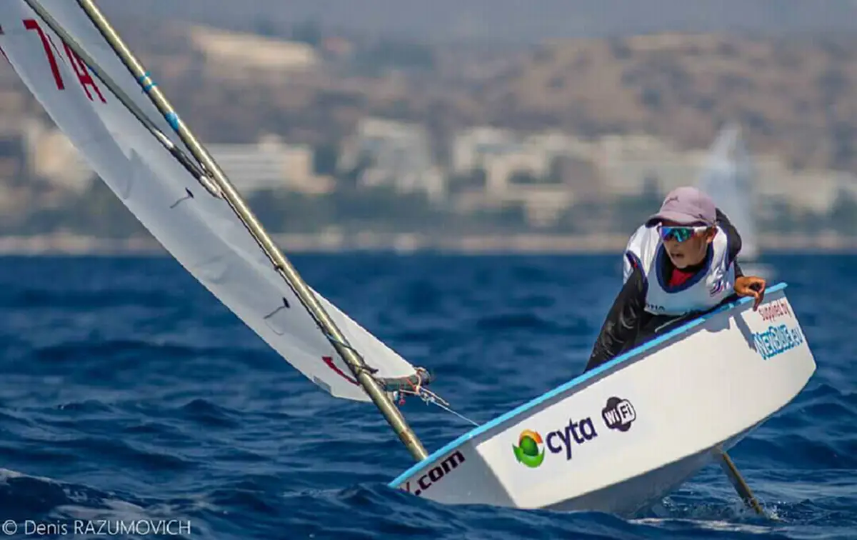ข่าวใหญ่ข้ามทวีป 5 เยาวชนทีมชาติไทยร่วมใจคว้าแชมป์โลกแข่งเรือใบ 2018 สถิติสุดยอดคว่ำอิตาลีรอบชิง