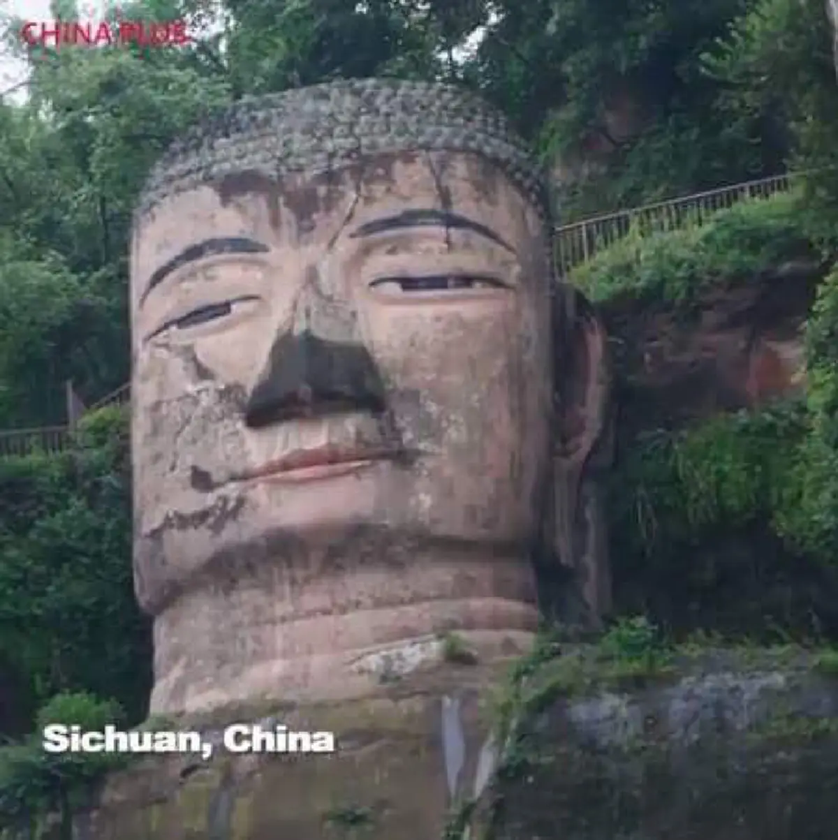 เผยที่มาพร้อมชมภาพความยิ่งใหญ่ พระพุทธรูปเล่อซาน ปฏิมากรรมแกะสลักหินหน้าผาที่ใหญ่ที่สุดในแดนมังกร(คลิป)