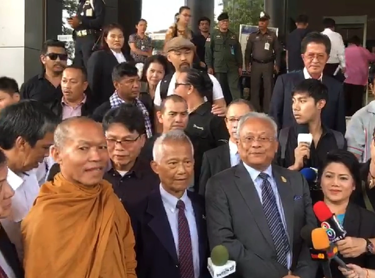 "อัยการ"ส่งฟ้องกปปส.ชุด2ข้อหากบฏ"พระพุทธะอิสระ-สุเทพ"ถามเหวี่ยงแหฟ้องคนชุมนุมทุกคนหรือไม่??(คลิป)