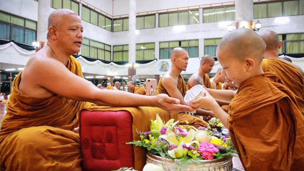 มาบอกบุญ!!! เชิญชวนร่วมพิธีหล่อพระพุทธรูปและเฝ้ารับเสด็จสมเด็จพระสังฆราช (อัมพร อมฺพโร) ๓๐ เมษานี้ ที่วัดป่ามณีกาญจน์ อ.บางกรวย จ.นนทบุรี