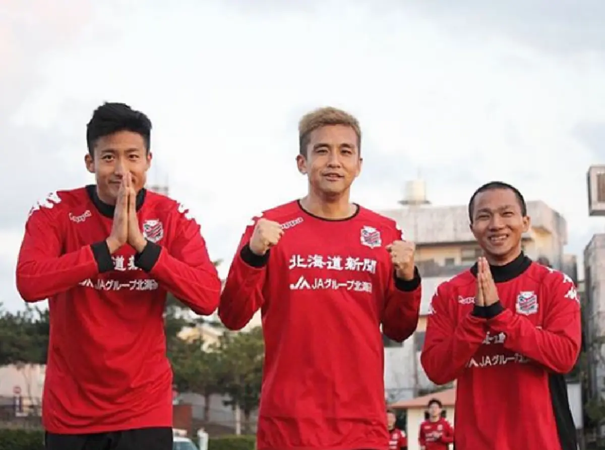 หน้าที่ต้องมาก่อนเสมอ!!! อัพเดทชีวิตล่าสุด "เจ ชนาธิป" หลังเลิก "เมย์" วันนี้เริ่มมีรอยยิ้ม ร้องเพลงญี่ปุ่นก่อนลงซ้อมบอล สำเนียงเจแปนชัดเป๊ะ