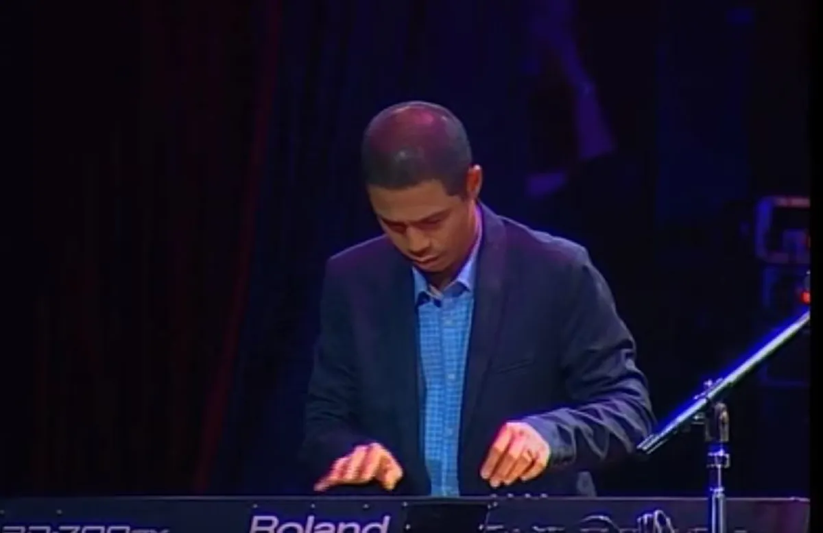 สะพรึงกันทั้งวงการ "หนึ่งจักรวาล" เปิดใจทั้งน้ำตา ผู้หญิงคนนี้รักมากยากจะลืม !!