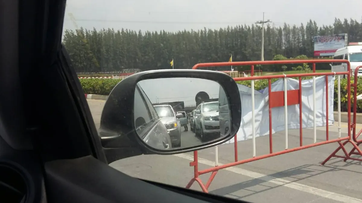 ค้นวัดอีกรอบ!!! "ดีเอสไอ" พร้อมเจ้าหน้าที่ เข้าวัดพระธรรมกาย หลังพบความผิดปกติ (รายละเอียด)