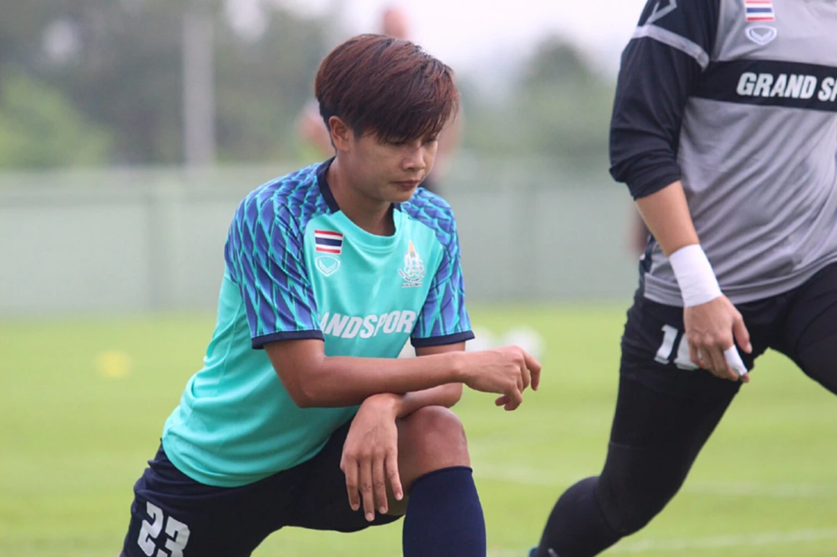 "ชบาแก้ว" ซ้อมแผนการเล่น และสร้างความมั่นใจให้ตัวเอง ก่อนจะสู้ศึกซีเกมส์ ครั้งที่ 29  (เจอดี - คลิป )