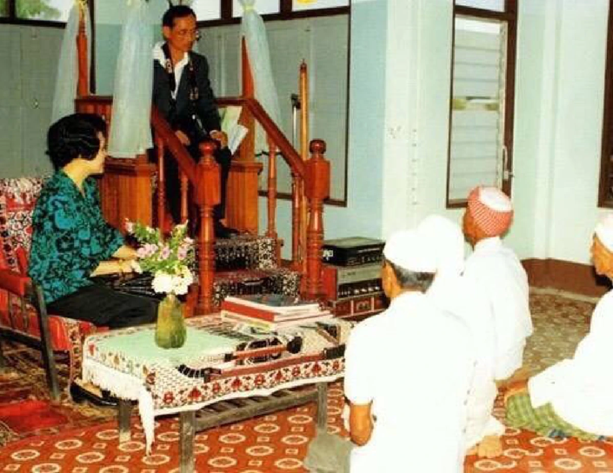 “พ่อของแผ่นดิน”.....พระราชาผู้ทรงงานเพื่อคนไทย 70 ล้านคนยากที่ใครจะเสมอเหมือน  ประยุทธ์ยกพระราชกรณียกิจสำคัญอันยิ่งใหญ่ตลอดรัชสมัย