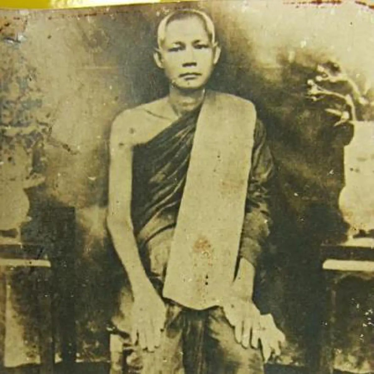 เปิดตำนาน "เณรคำ" เณรลึกลับ ตบะแก่กล้า อายุยืนมานับพันปี ศิษย์หลวงปู่เทพโลกอุดร - สำเร็จลุน! เพราะความศักดิ์สิทธิ์ จึงมักมีผู้แอบอ้างชื่อ!!