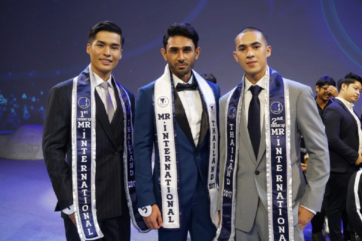 โซเชียลถล่มยับ!!! แฟนนางงามไม่อิน เกิดดราม่า? "มิสเตอร์อินเตอร์เนชั่นแนลไทยแลนด์" ไม่พิมพ์นิยมคนไทย !?!(ชมคลิป)