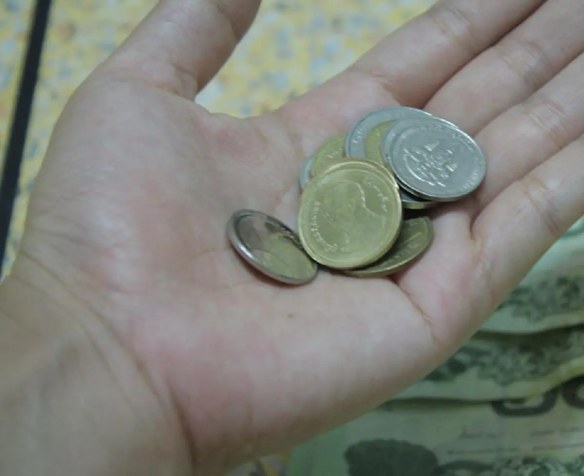 ติดหนี้ตั้งแต่ชาติไหน ใช้คืนชาตินี้?! เปิด“วิธีปลดหนี้เจ้ากรรมนายเวร” เพียงอธิษฐานจิต เก็บเงินวันละบาทไปทำบุญ เชื่อ! หนุนดวงการเงินให้ดีขึ้น