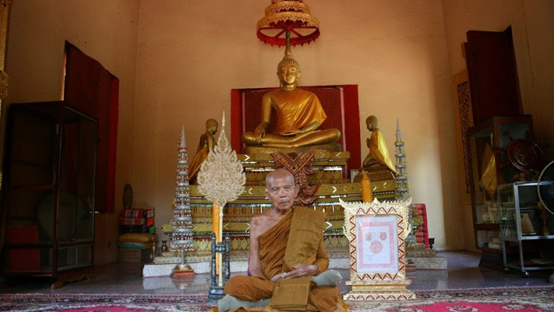 หลวงปู่หลวงปู่ไดโนเสาร์!!! ยืนยันความมีอยู่จริงและเมตตาแสดงอธิบายหลักฐานที่รับรองเรื่อง”พระพุทธเจ้ามีจริง”