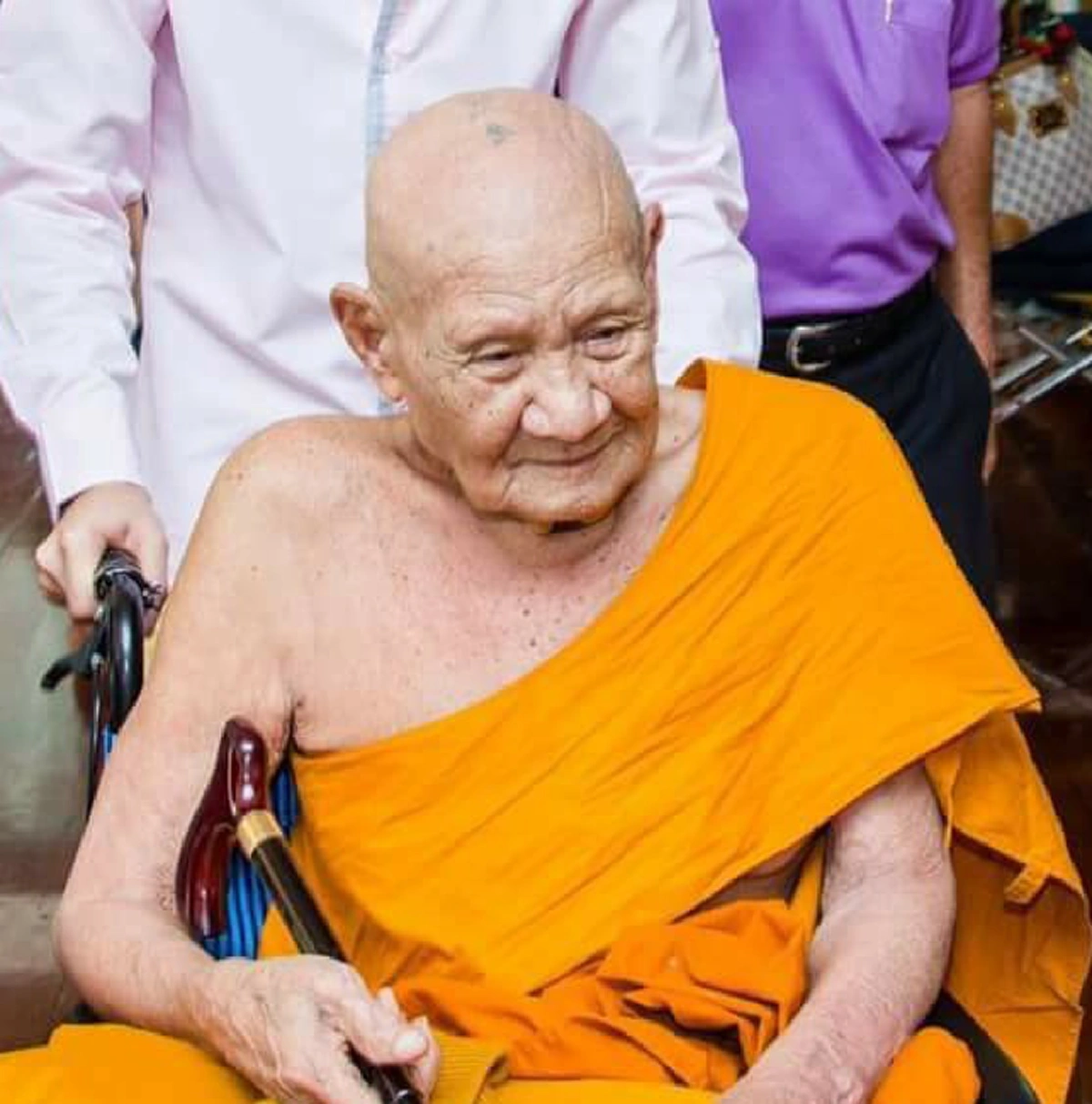 น้อมกราบอาลัย!! "หลวงปู่บุญธรรม ญาณวโร" ประทีปแก้วเมืองปทุม ละสังขารด้วยอาการสงบ คืนนี้..คณะสงฆ์ร่วมสวดพระอภิธรรม วัดสามัคคียาราม !!