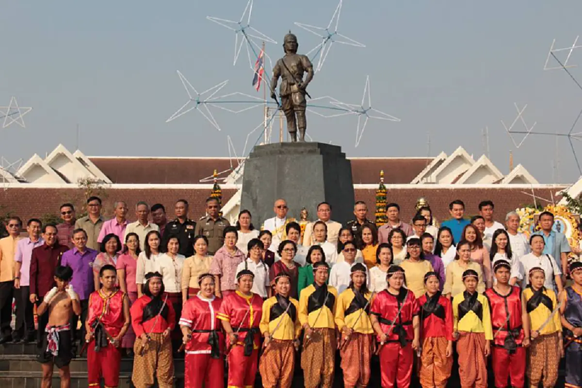 อุตรดิตถ์คึกคัก!! จัดบวงสรวงประจำปี รำลึก ๒๔๕ ปี พ่อพระยาพิชัย สู้ด้วยใจจนดาบหัก! ชวนไปขอพร ๗-๑๖ มค.นี้ (ชมคลิป) !!