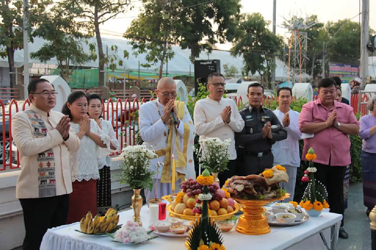 อุตรดิตถ์คึกคัก!! จัดบวงสรวงประจำปี รำลึก ๒๔๕ ปี พ่อพระยาพิชัย สู้ด้วยใจจนดาบหัก! ชวนไปขอพร ๗-๑๖ มค.นี้ (ชมคลิป) !!